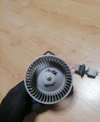 Suzuki Wagon R+ Heater fan/blower