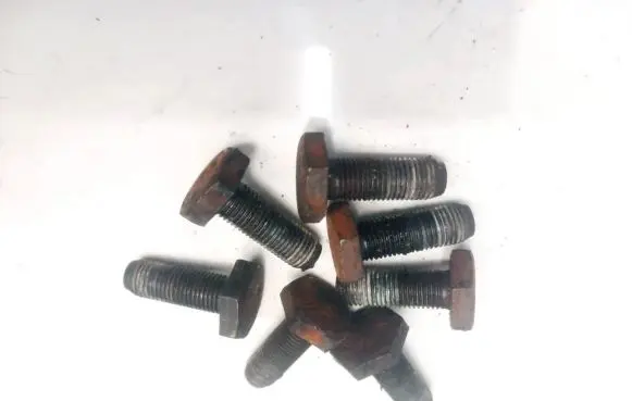 Renault Megane II Nuts/bolts 