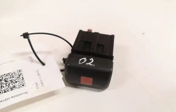 Opel Zafira A Hazard light switch 90589897 09104489