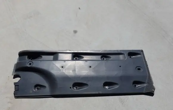Volkswagen Beetle A5 Front underbody cover/under tray 5C5825212
