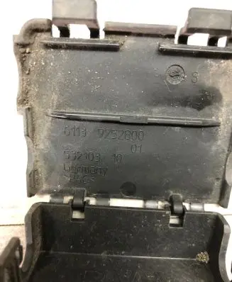 BMW 5 G30 G31 Other engine bay part 9252800 532103