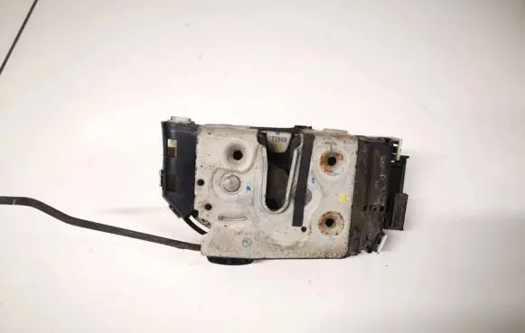 Dodge Caliber Front door lock