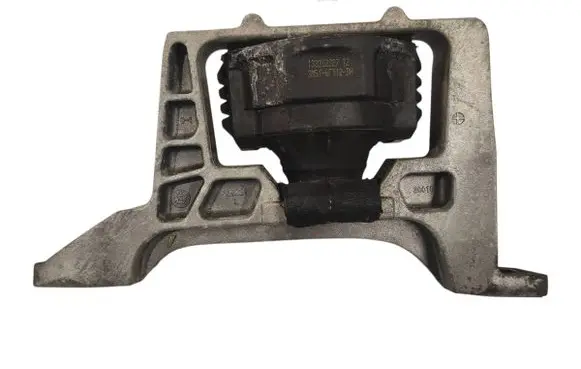Volvo V40 Engine mount bracket 307396