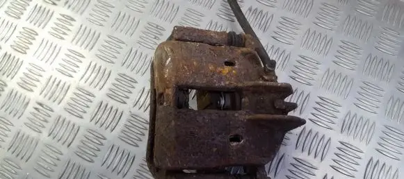 Mitsubishi Space Star Front brake caliper