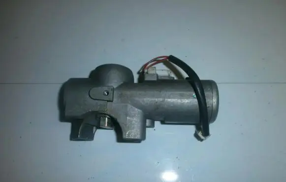Nissan Almera Ignition lock contact 