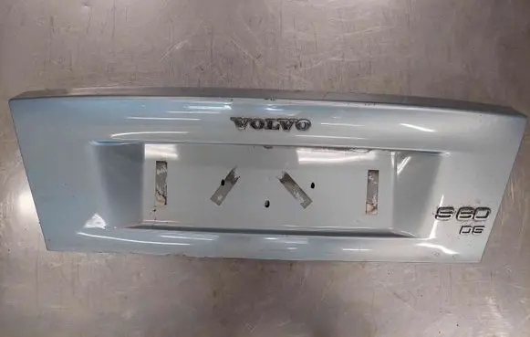 Volvo S60 Tailgate/trunk/boot lid 8612978