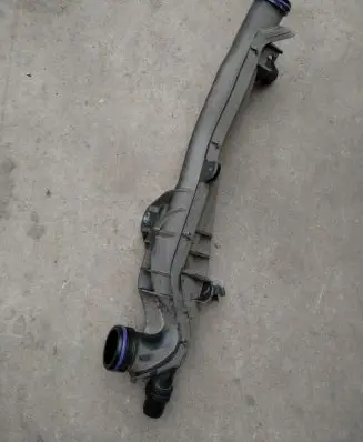 Opel Crossland X Engine coolant pipe/hose 9834388280