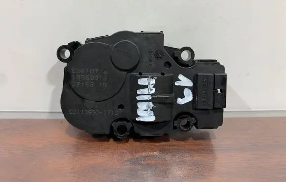 Mini Cooper Countryman F60 Air flap motor/actuator CZ1139301710 19082019 410478280