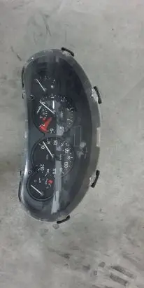 Peugeot 206 Speedometer (instrument cluster) 9645847280