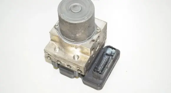 BMW 5 GT F07 ABS Pump 6868335 334516876912 6876912