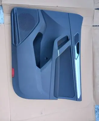 Volkswagen Tiguan Front door card panel trim 5NB867012