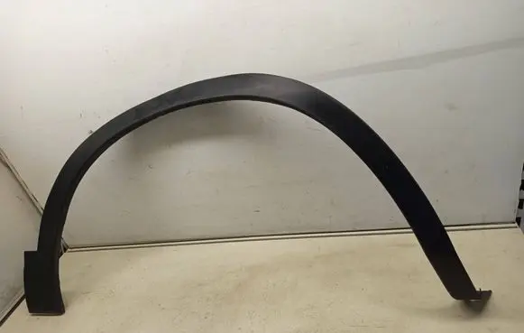 Nissan Qashqai+2 Front arch trim 63810BR01A