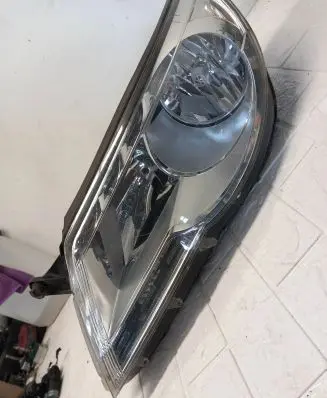 Volkswagen Tiguan Headlight/headlamp 5N2941031K 1LD24703803 24703803000011