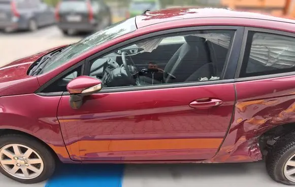 Ford Fiesta Door (2 Door Coupe) 