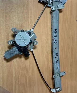 Mitsubishi Lancer Rear door window regulator with motor 501100