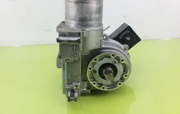 Renault Scenic II - Grand scenic II Power steering pump 8200035272