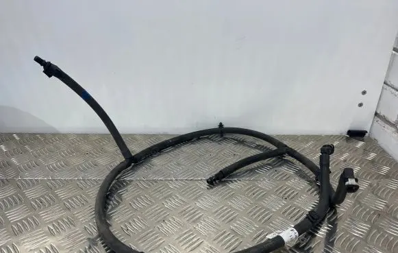 Audi A8 S8 D4 4H Headlight washer hose/pipe 4H0955970C