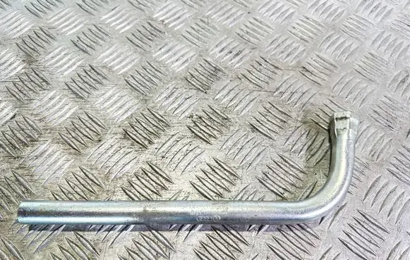 Audi A6 S6 C6 4F Wheel nut wrench 8N0012219