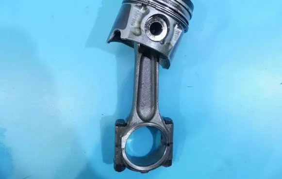 Ford Mondeo MK IV Piston 085190 IMPRK1287552