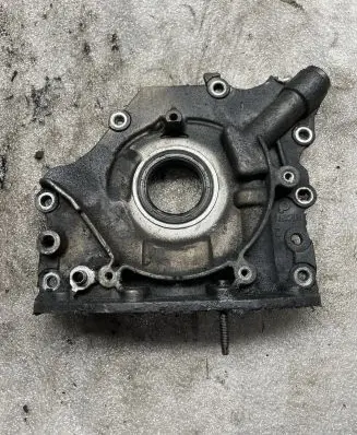 Peugeot 407 Oil pump 72804603