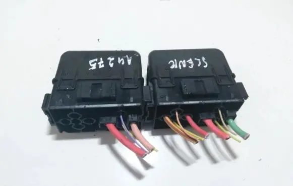 Renault Scenic II - Grand scenic II Fuse box set v23134j52x207
