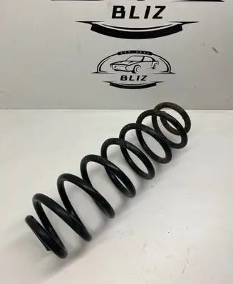 Volkswagen Touran II Rear coil spring 78102