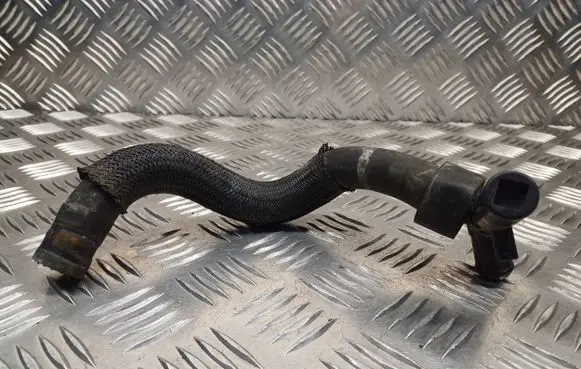 Toyota Urban Cruiser (XP110) Engine coolant pipe/hose