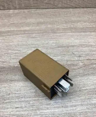 BMW 5 E39 Other relay 8384505