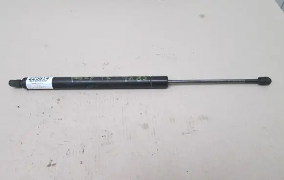 Ford Galaxy Shock absorber/damper mounting bracket 