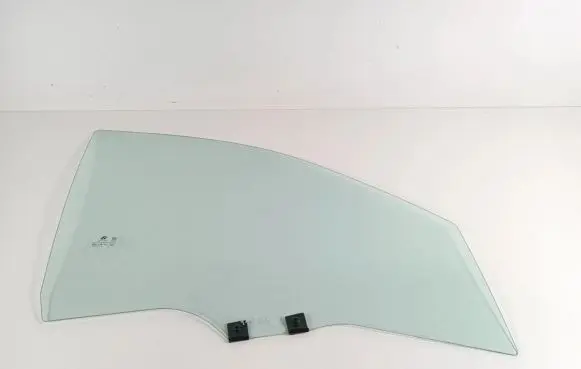 Dacia Spring Front door window/glass (coupe) 