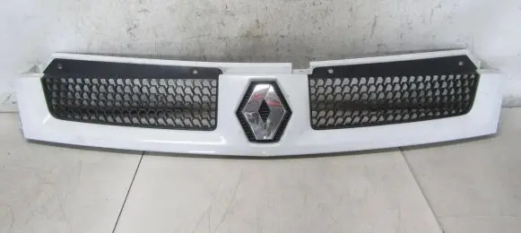 Renault Master II Front grill 8200233765