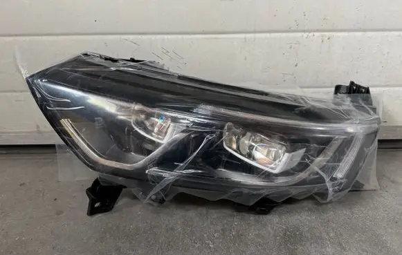 Renault Koleos II Headlight/headlamp 260600731R