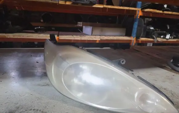Ford Ka Headlight/headlamp