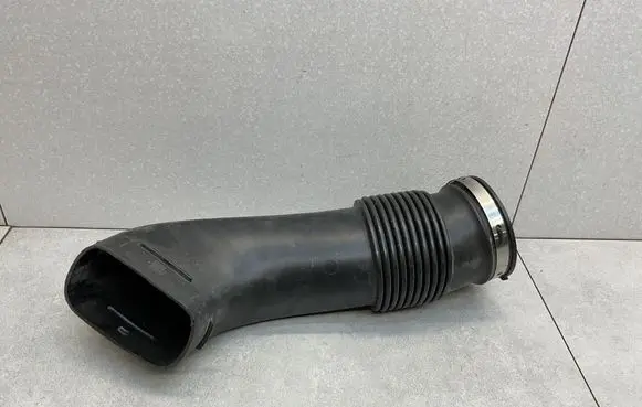 BMW X3M F97 Air intake duct part 13718053371 8053371 72143695