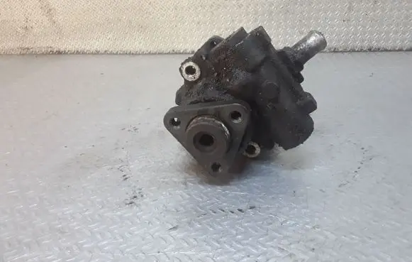 Audi A4 S4 B7 8E 8H Power steering pump 91128G