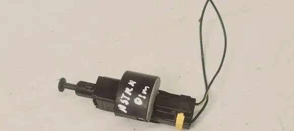 Opel Astra G Brake pedal sensor switch 09132299