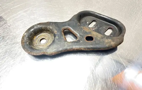 Opel Insignia B Radiator mount bracket 22982754