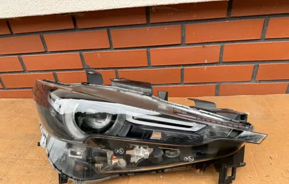 Mazda CX-5 II Headlight/headlamp K12451030 K2442 W3953R3