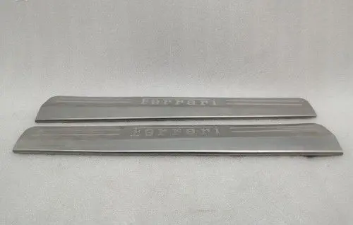 Ferrari FF Front door trim (molding) 81361800