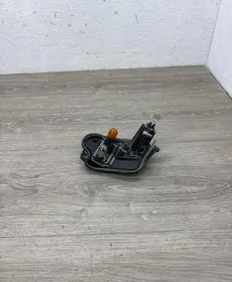 Volkswagen PASSAT B7 Tail light bulb cover holder 605212R