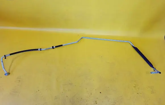 Air conditioning (A/C) pipe/hose
