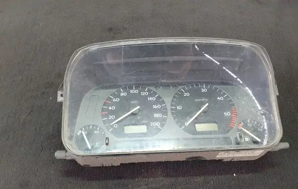 Volkswagen Golf III Speedometer (instrument cluster) 1H0919860H 03919414
