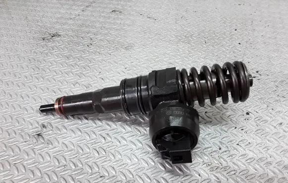 Volkswagen Phaeton Fuel injector 0414720220 07Z130073H