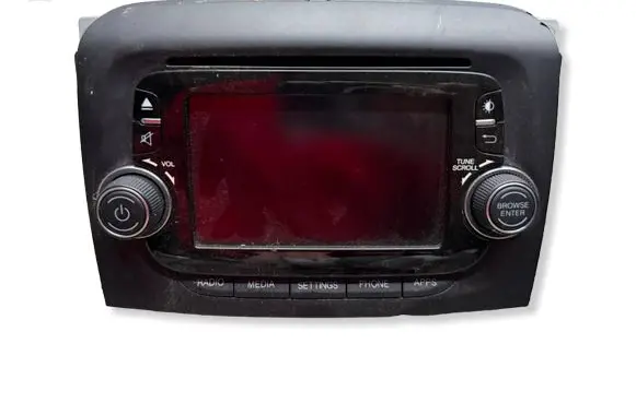 Fiat 500L Radio/CD/DVD/GPS head unit 07356523430