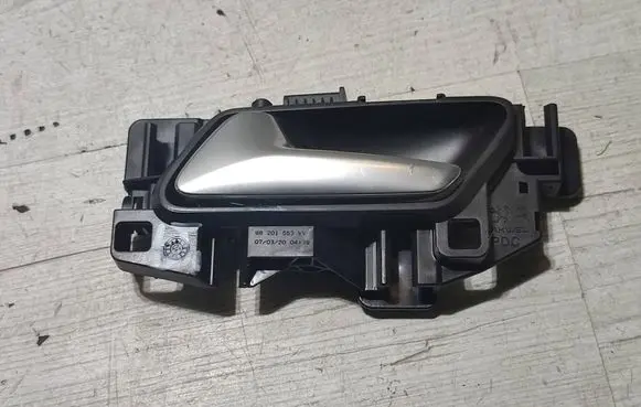 Peugeot 2008 II Front door interior handle 98201553