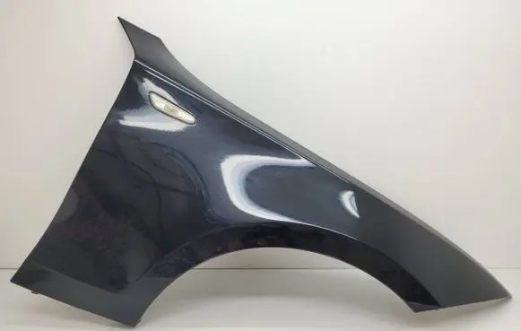 BMW 1 E81 E87 Fender