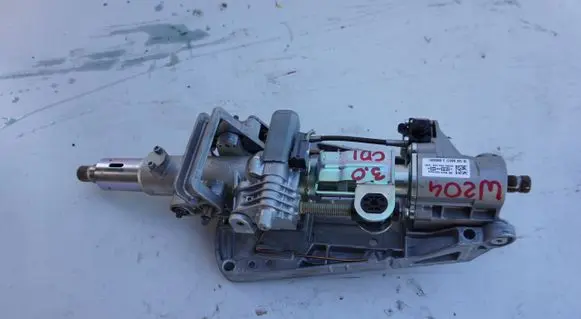 Mercedes-Benz C W204 Steering wheel axle A2044604618