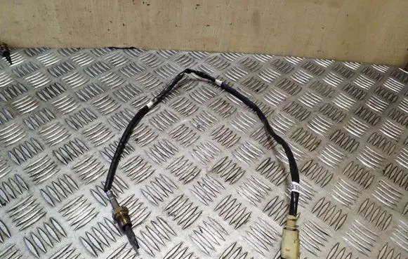 Skoda Octavia Mk3 (5E) Exhaust gas temperature sensor 04L906088BF
