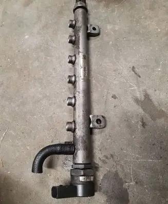 Volkswagen Crafter Fuel main line pipe 07C130093A 20061271