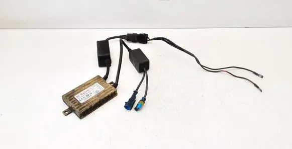 BMW 3 E90 E91 Headlight ballast module Xenon